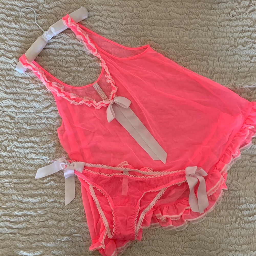 Victoria Secret lingerie